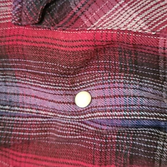 Aritzia Golden By TNA womens Plaid Shirt Purple Pink Size Medium - Picture 5 of 9